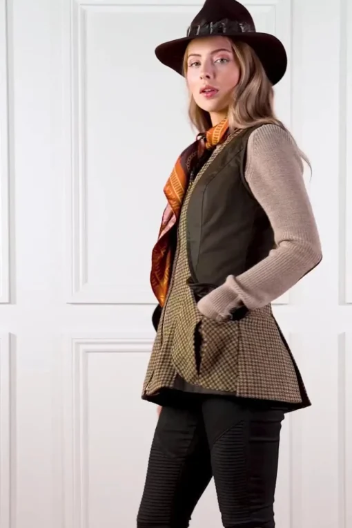 Field Vest (Hailes Green Tweed)