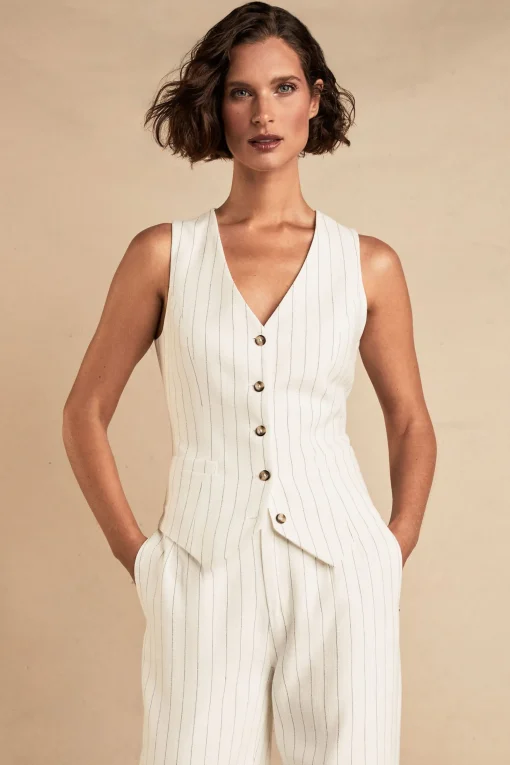 Hampton Waistcoat (Oyster Linen Pinstripe)