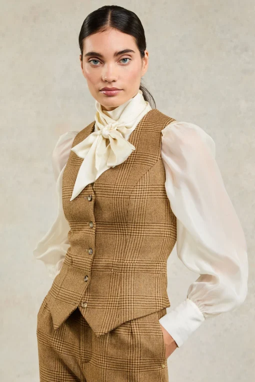 Hampton Waistcoat (Tawny)