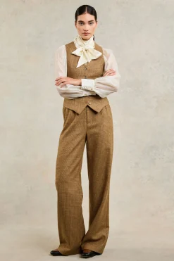 Hampton Waistcoat (Tawny)