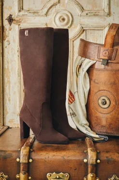 Kensington Knee Boot (Chocolate Suede)