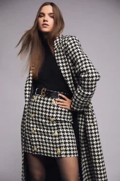 Knightsbridge Skirt (Large Scale Houndstooth)