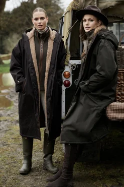 One-Size Waterproof Coat (Chocolate)