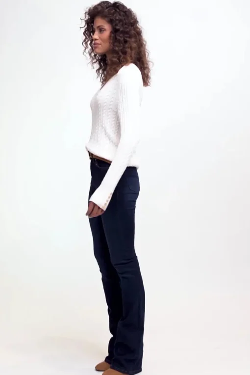 Seattle V-Neck Knit (Winter White)