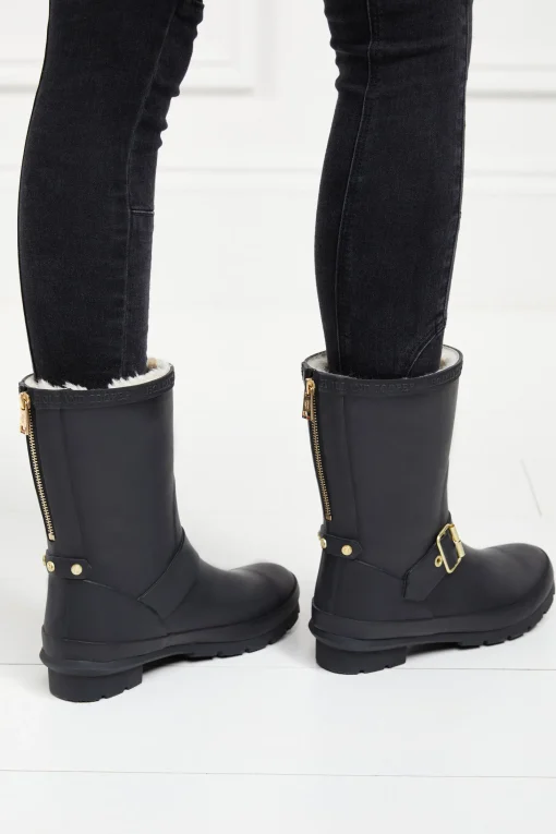 Sherpa Lined Chelsea Wellington (Matte Black)