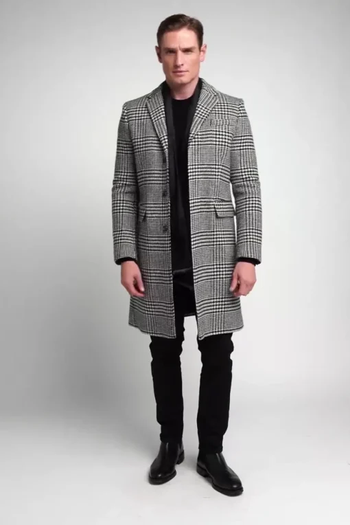 The Cheltenham Coat (Large Scale Prince of Wales Mono)