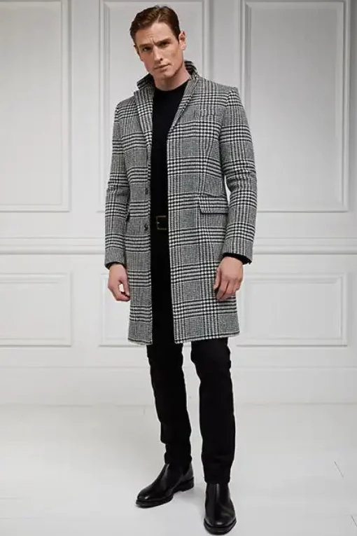 The Cheltenham Coat (Large Scale Prince of Wales Mono)