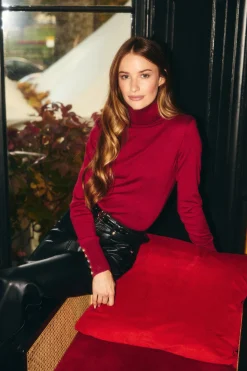 Victoria Cashmere Roll Neck (Berry)
